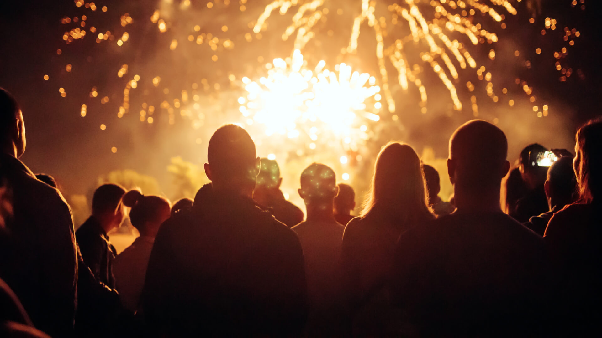 image of Fireworks at Saracens Head Weston